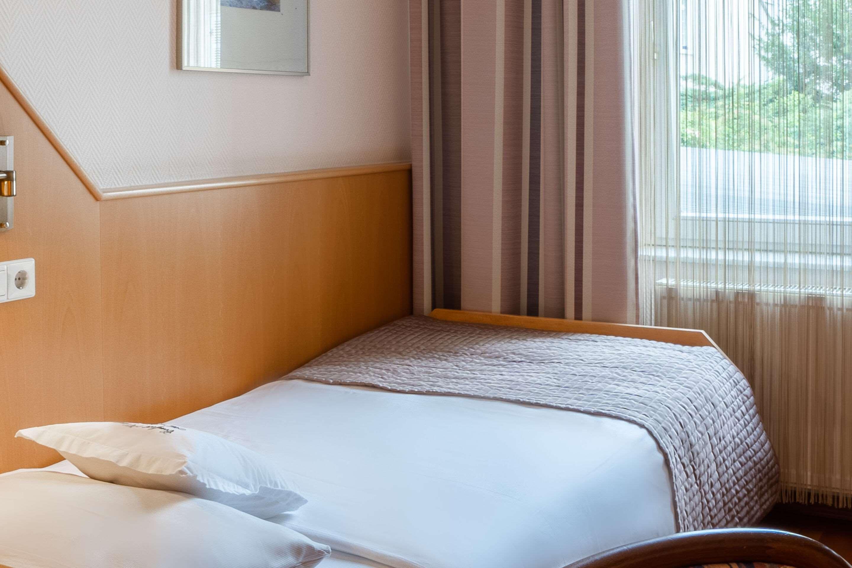 Komfort Hotel Am Kurpark Bad Homburg vor der Hoehe Ngoại thất bức ảnh