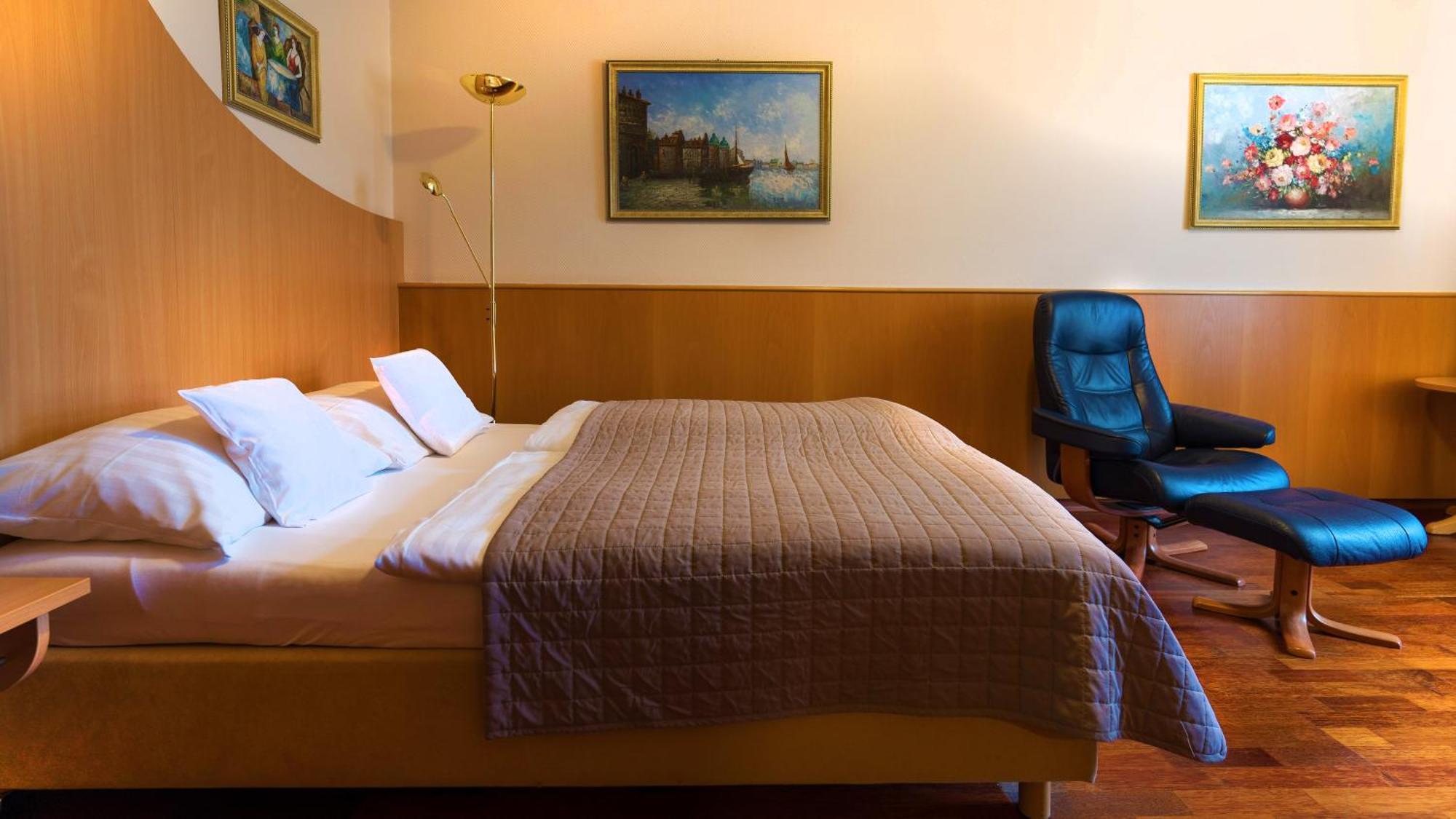 Komfort Hotel Am Kurpark Bad Homburg vor der Hoehe Ngoại thất bức ảnh