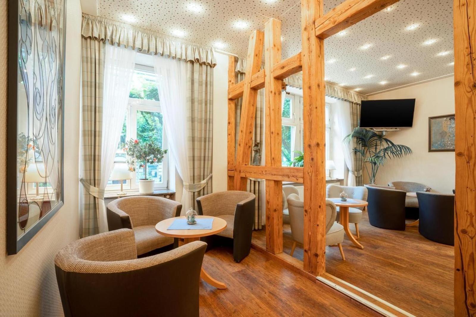 Komfort Hotel Am Kurpark Bad Homburg vor der Hoehe Ngoại thất bức ảnh